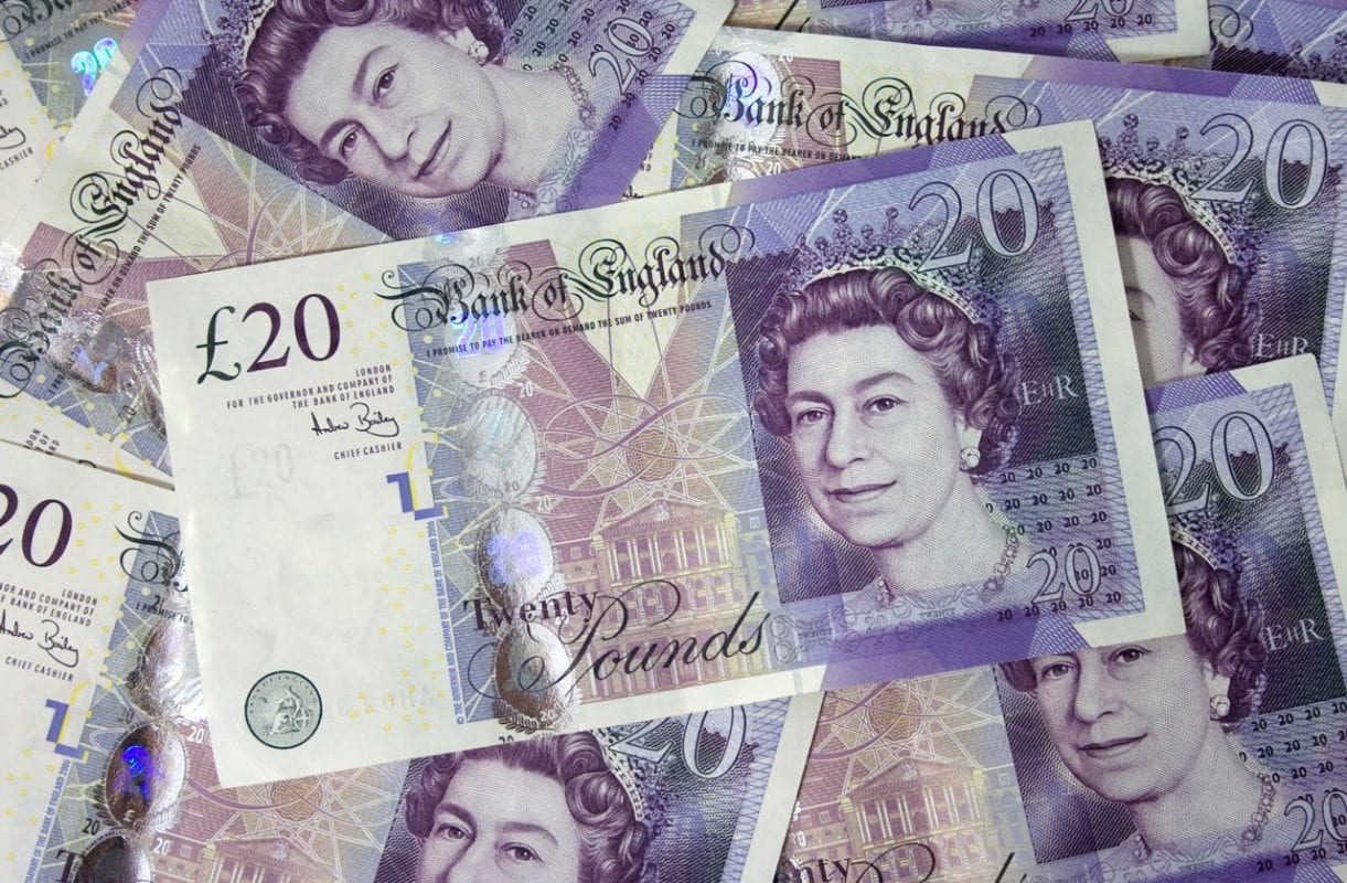 uk tax rebate for expats